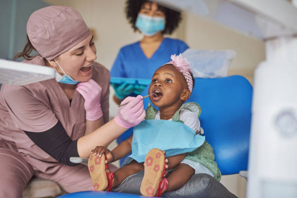 Best Tooth Extraction  in Monument Hills, CA